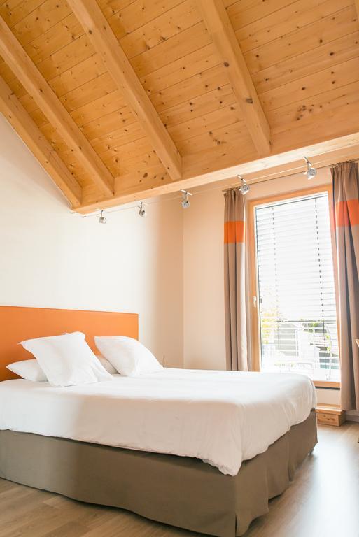 Ame De La Terre Bed & Breakfast Ruffey-lès-Échirey Стая снимка