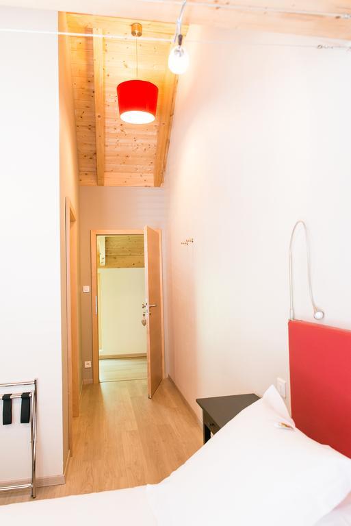 Ame De La Terre Bed & Breakfast Ruffey-lès-Échirey Стая снимка