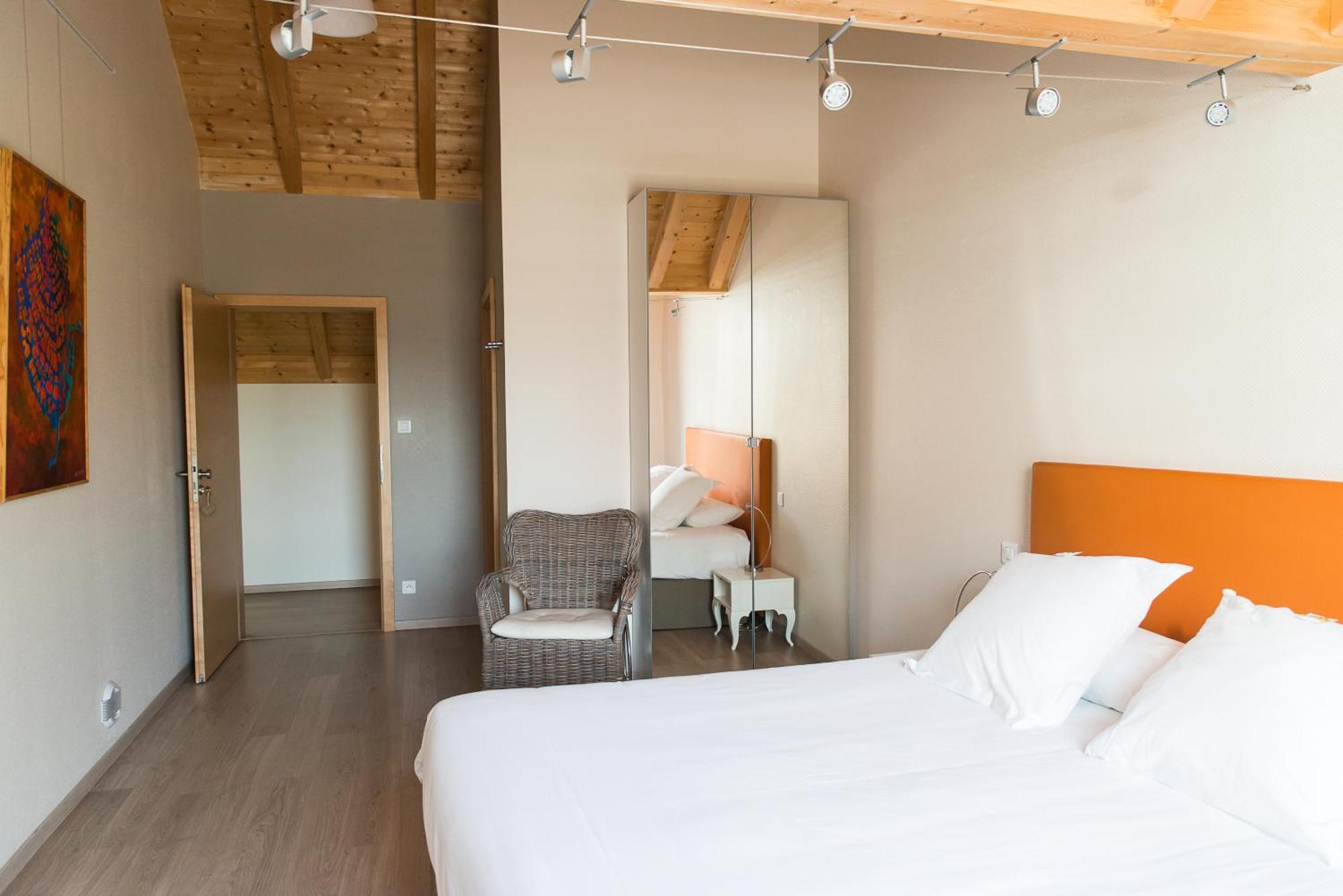 Ame De La Terre Bed & Breakfast Ruffey-lès-Échirey Стая снимка
